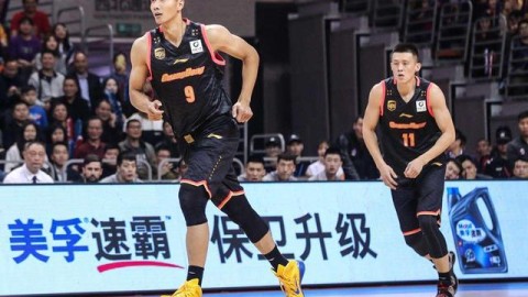 福建VS广厦！残阵卫冕冠军迎击逆转黑马，谁能笑到最后？——CBA常规赛前瞻