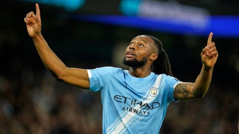 英超-曼城2-2森林：塞门约罗德里破门，怀特脚后跟建功