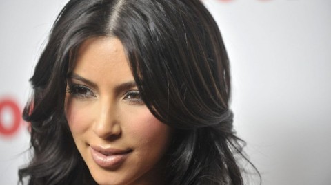 从性感红毯到商业帝国：卡戴珊姐妹的十五年传奇进化