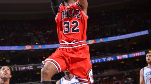 76人公牛比分预测 + 残阵求生 vs 新生代崛起 + 这场东部卡位战谁能笑到最后？