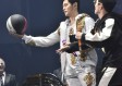 周杰伦台北演唱会化身钢铁战士 萧敬腾助阵斗牛合唱掀高潮